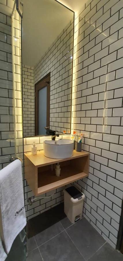 Vista Hotel 타와우 외부 사진